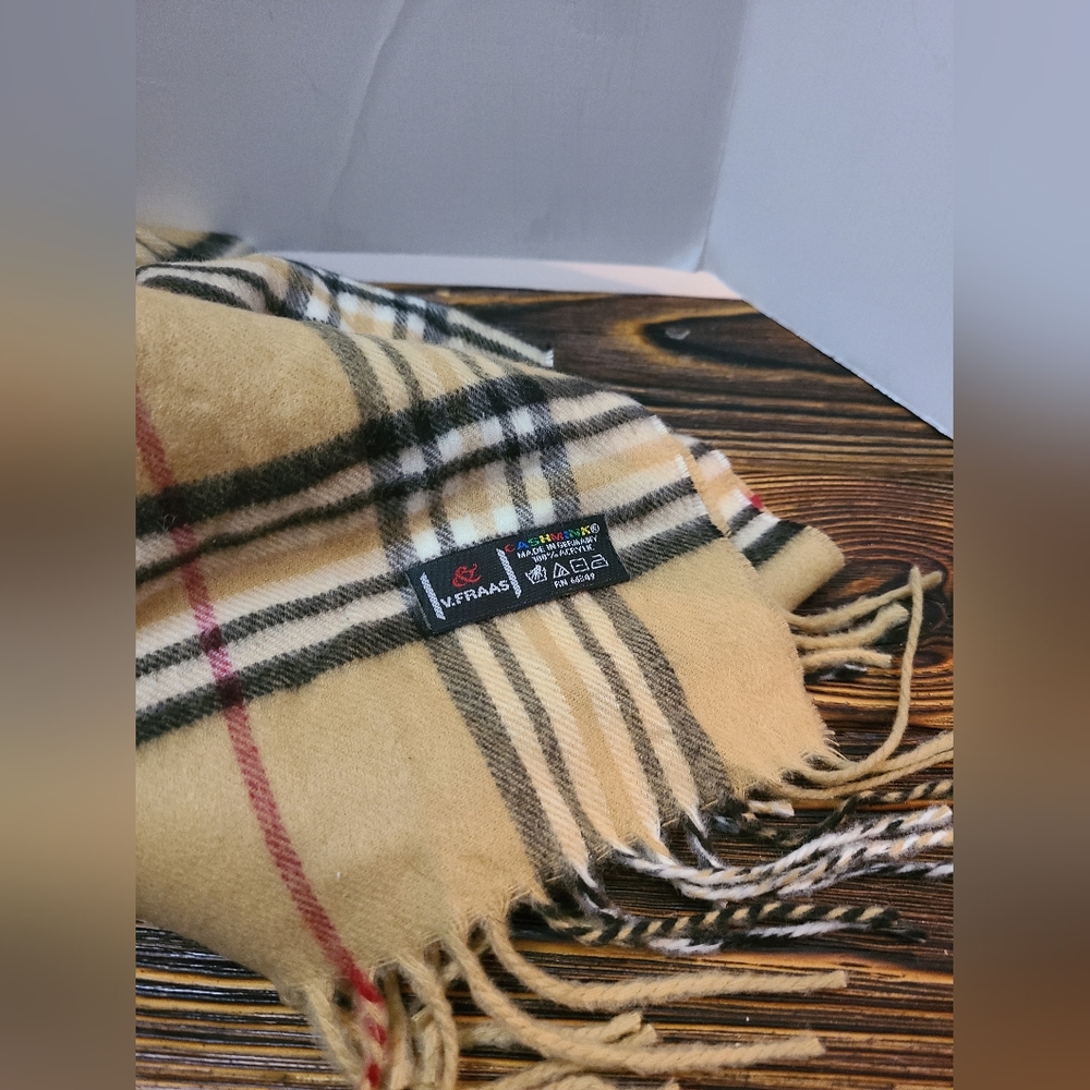 V Fraas Plaid Cashmink Scarf with Fringe